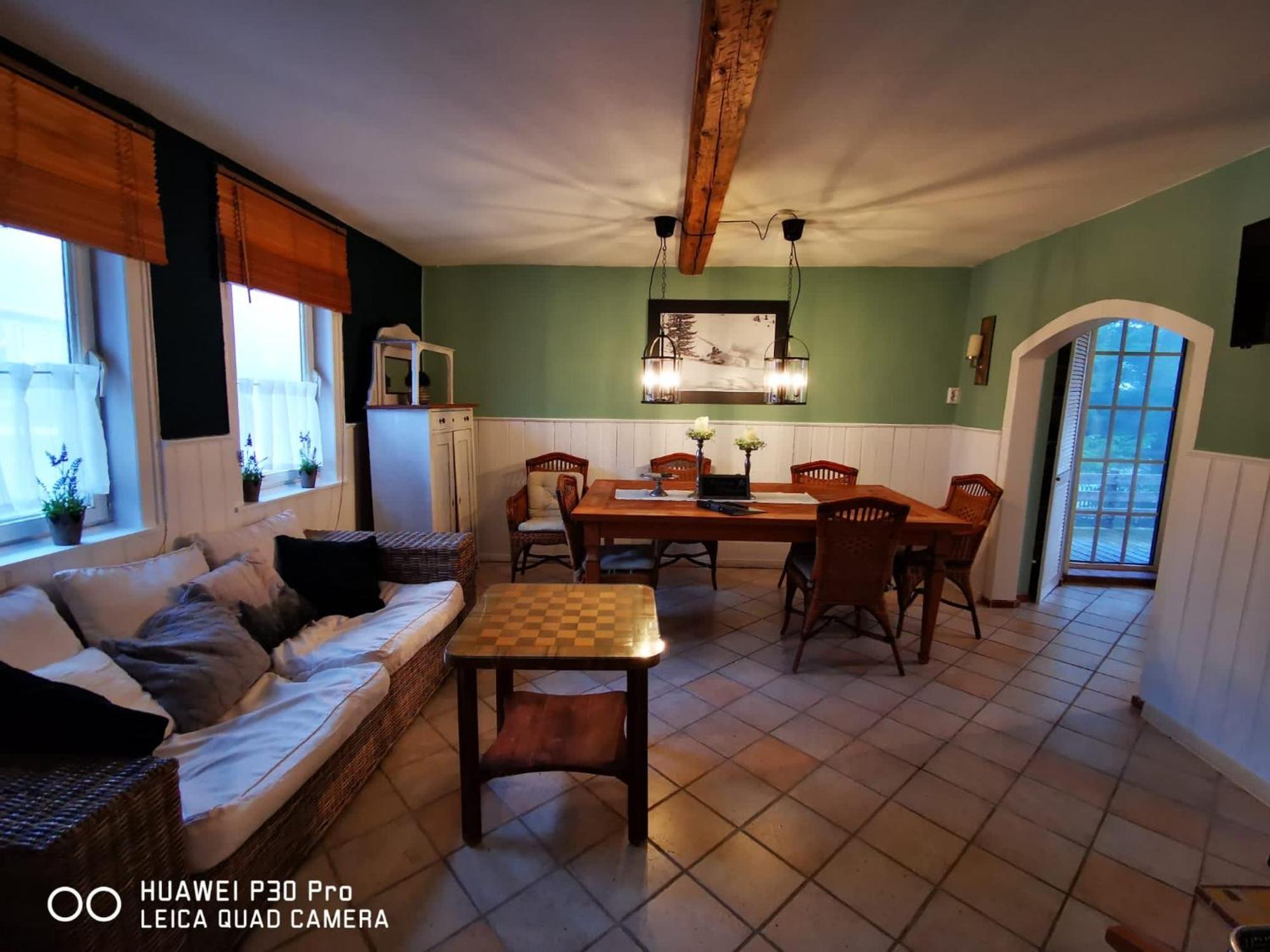 Ferienhaus Rennsteig-Wander-Mountainbike und Langlaufparadies Friedrichshohe  Exterior foto